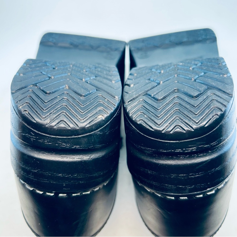 Dansko Black Oiled Professional Stapled Clogs EU 39 US 8.5 9 - Picture 11 of 11